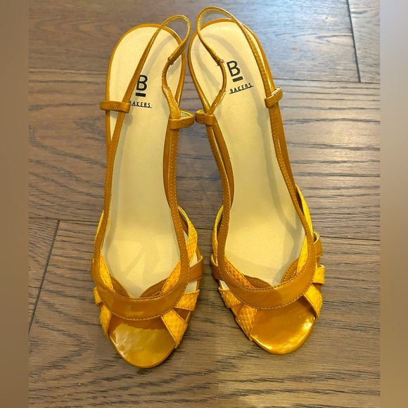 Bakers Yellow and Tan Heeled Sandal - Picture 5 of 6